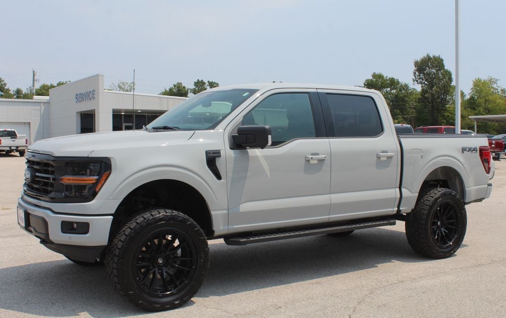 New 2026 Ford F-150 XLT TRUCK