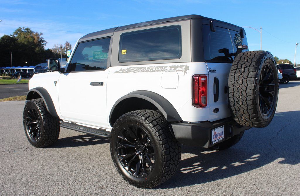 2025 Ford Bronco 2-Door Base - Photo 10