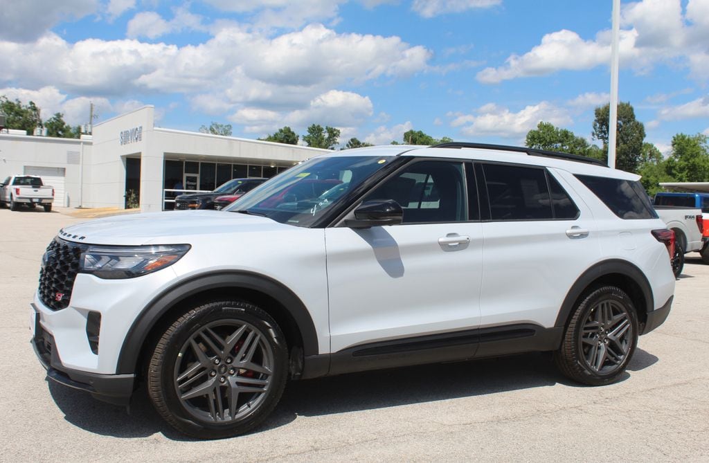 New 2026 Ford Explorer ST SUV