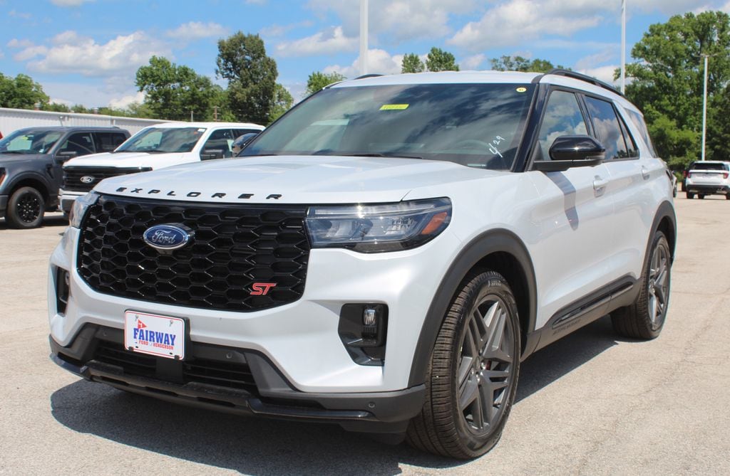 New 2026 Ford Explorer ST SUV