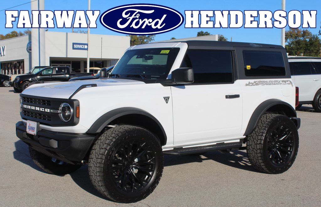 New 2025 Ford Bronco Base