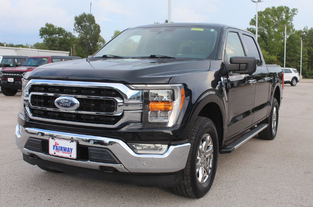 Certified 2023 Ford F-150 XLT CREW CAB TRUCK
