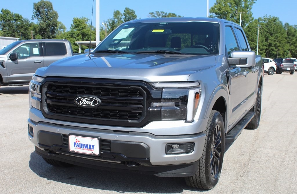 New 2025 Ford F-150 Lariat TRUCK