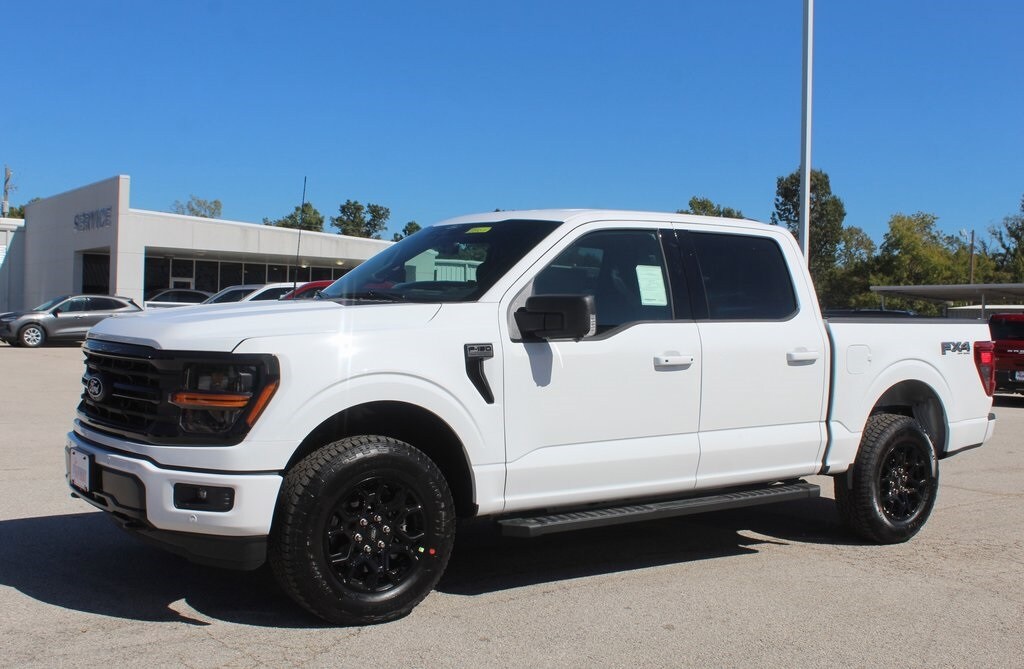 New 2025 Ford F-150 XLT TRUCK