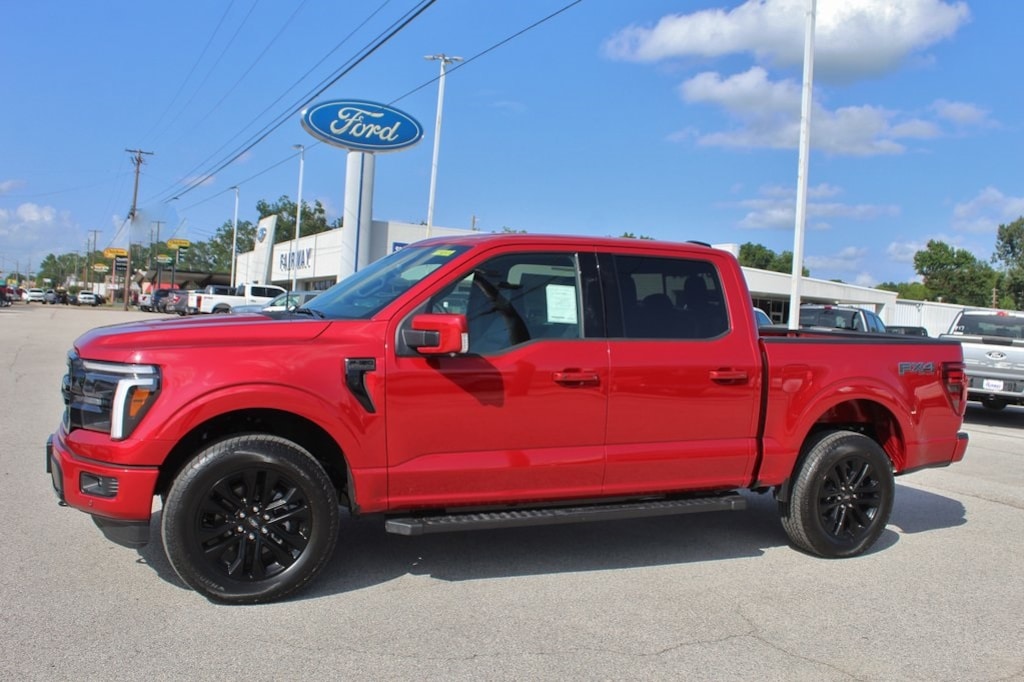 New 2025 Ford F-150 Lariat TRUCK