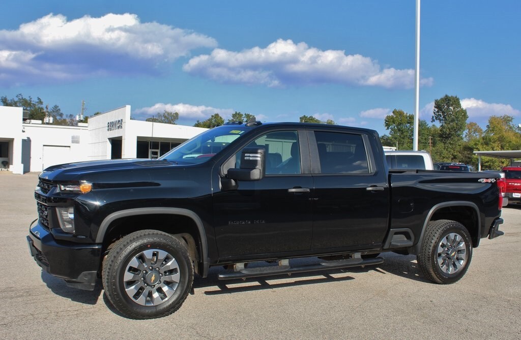 Used 2021 Chevrolet Silverado 2500HD Custom Crew Cab Short Bed Truck