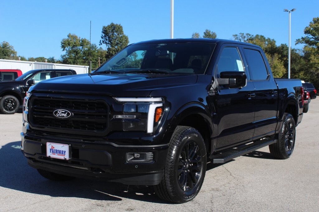 New 2025 Ford F-150 Lariat TRUCK