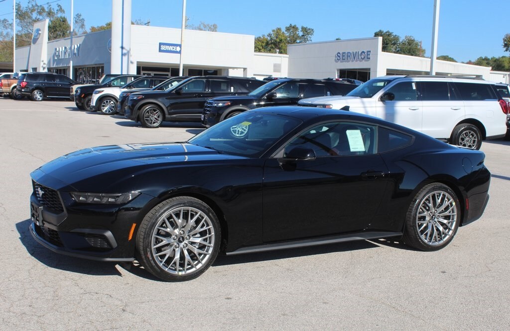 2026 Ford Mustang EcoBoost Premium photo 3