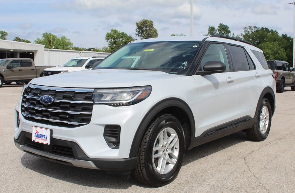 New 2026 Ford Explorer Active SUV