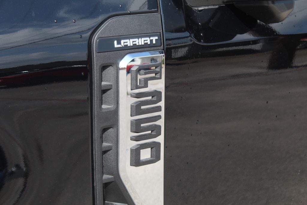 2026 Ford F-250 Super Duty Lariat - Photo 7