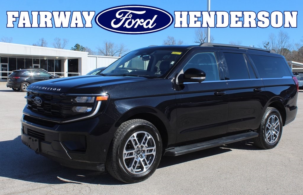 2025 Ford Expedition Active's photo