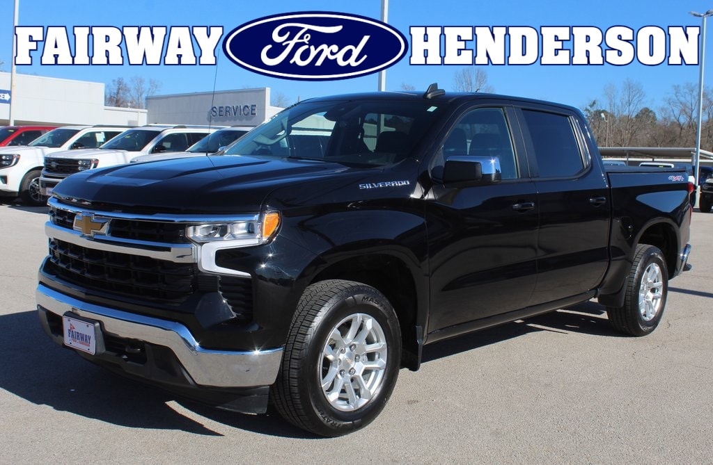 Used 2022 Chevrolet Silverado 1500 LT Crew Cab Short Bed Truck