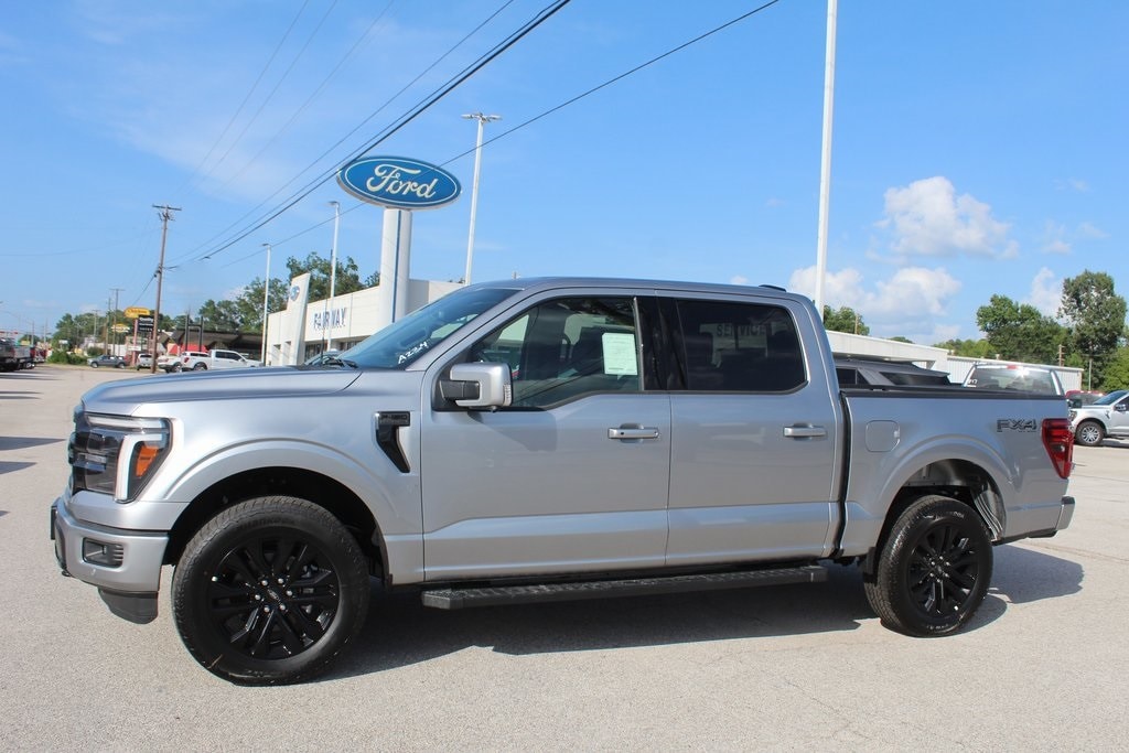 New 2025 Ford F-150 Lariat TRUCK