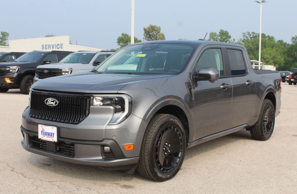 New 2025 Ford Maverick Lobo TRUCK