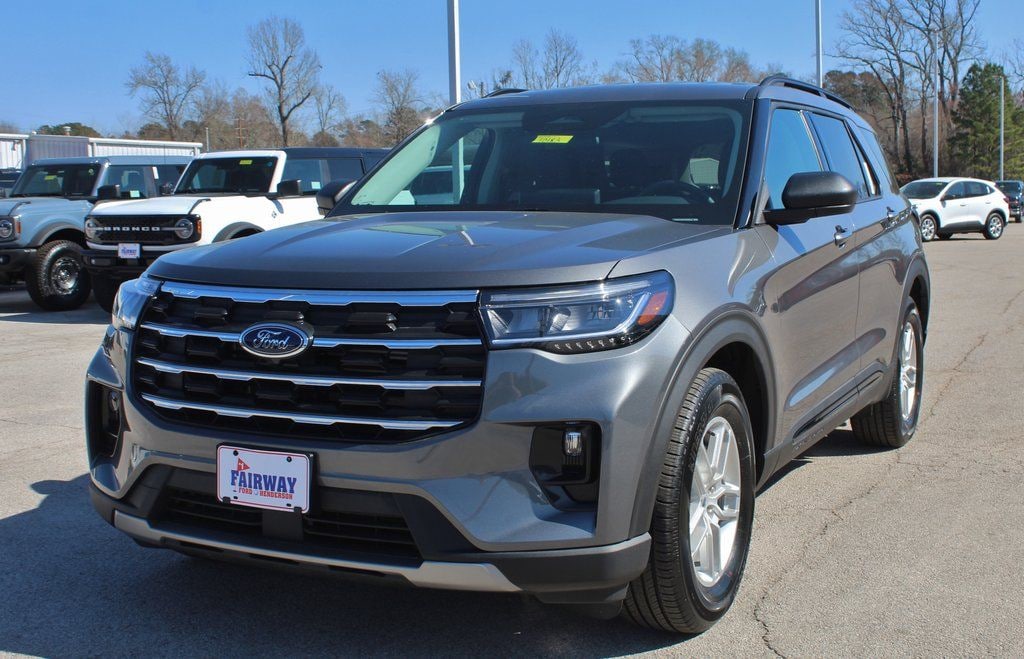 New 2026 Ford Explorer Active SUV