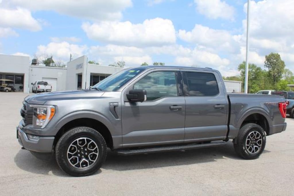 Used 2023 Ford F-150 XLT Crew Cab Truck