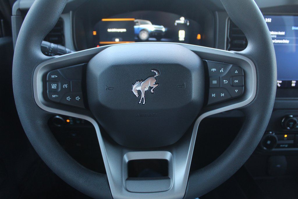 2025 Ford Bronco 2-Door Base - Photo 34