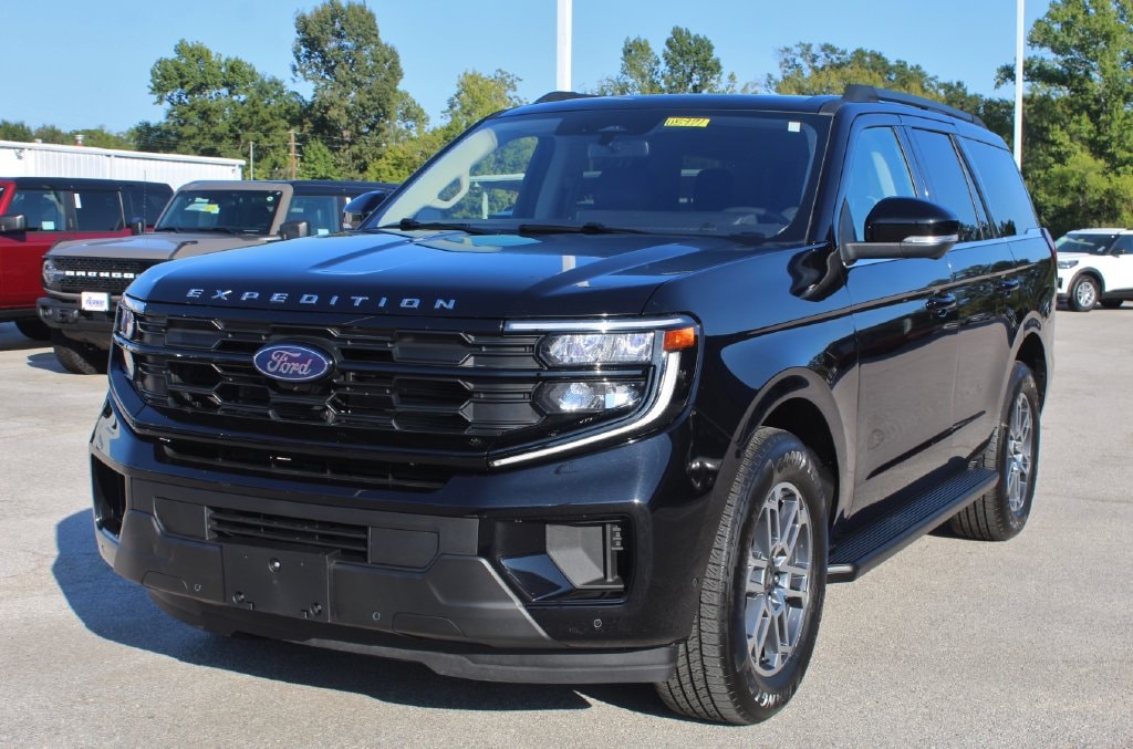 Certified 2025 Ford Expedition Active SUV