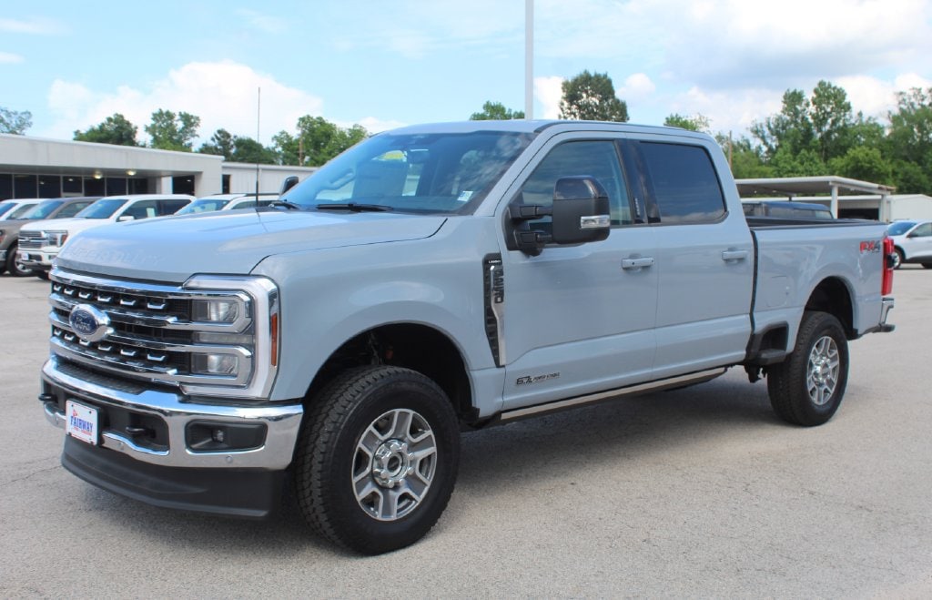 2026 Ford F-250 Super Duty Lariat - Photo 4