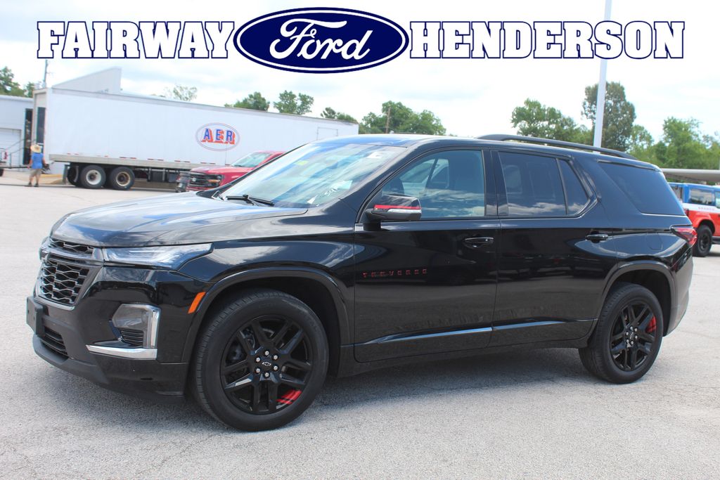 2023 Chevrolet Traverse FWD Premier's photo