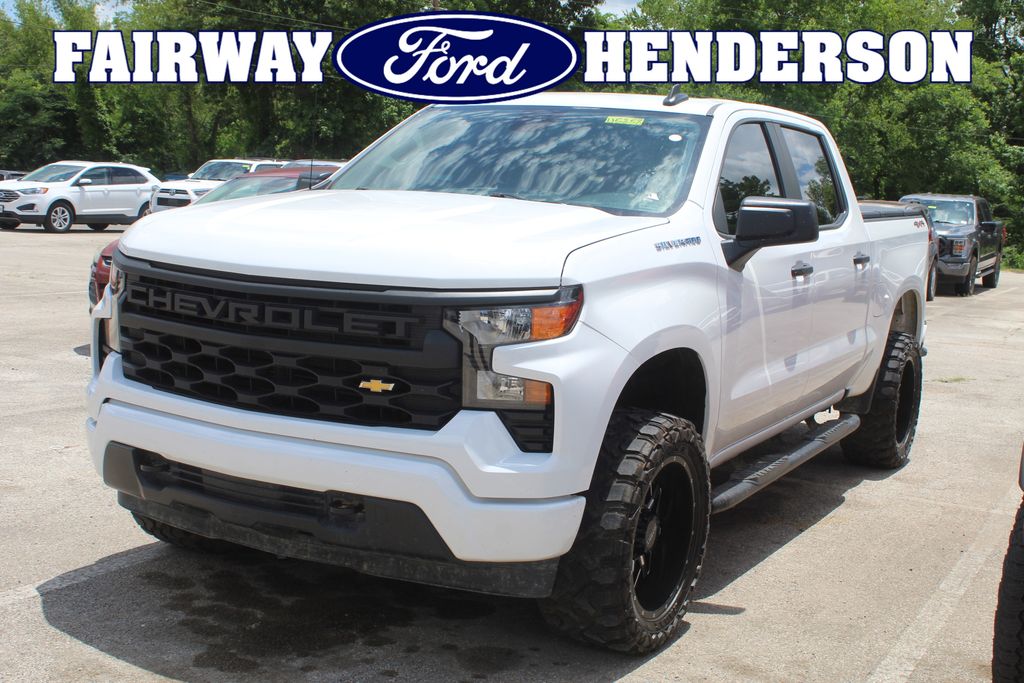 2024 Chevrolet Silverado 1500 Custom 4X4 Crew Cab Short Box's photo