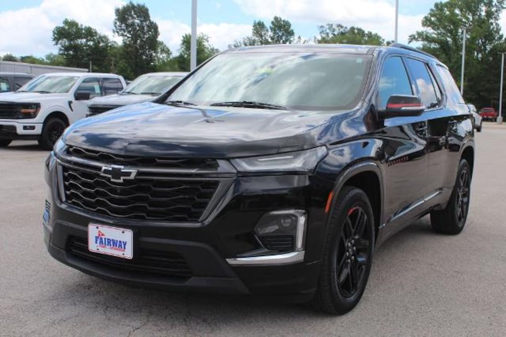 Used 2023 Chevrolet Traverse Premier SUV