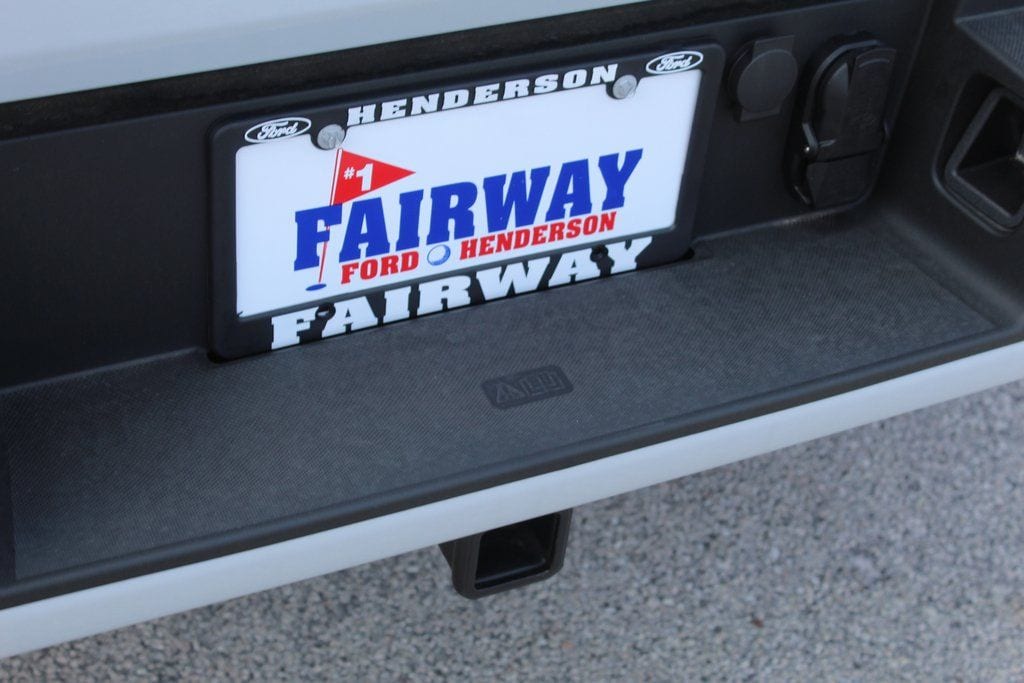 2025 Ford F-150 XLT - Photo 12