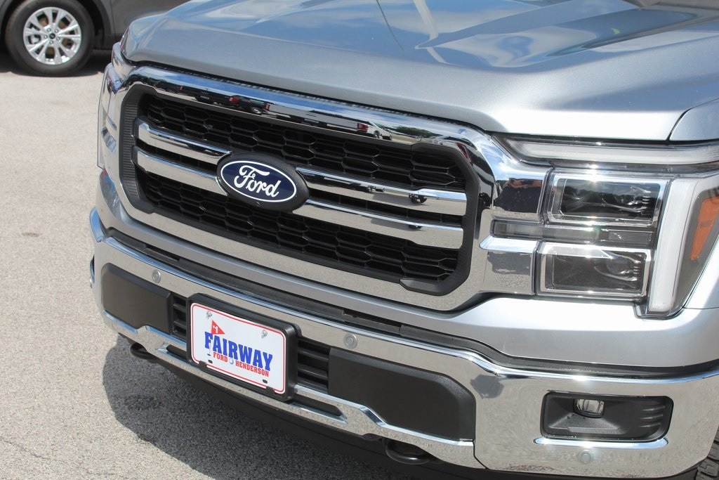 New 2025 Ford F-150 Lariat TRUCK