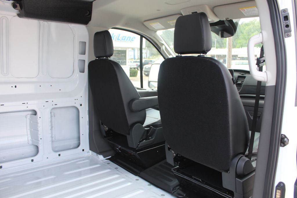 2025 Ford Transit Van Base - Photo 8