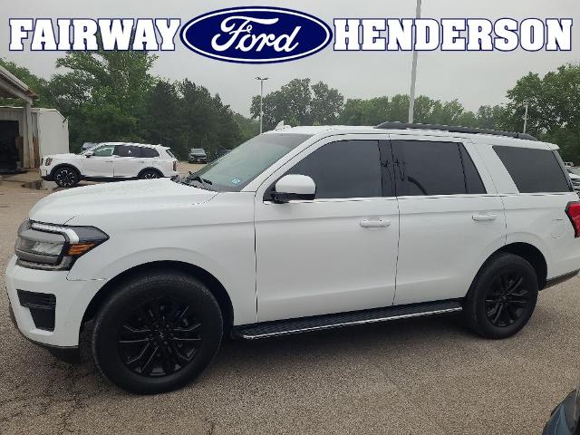 2023 Ford Expedition XLT's photo