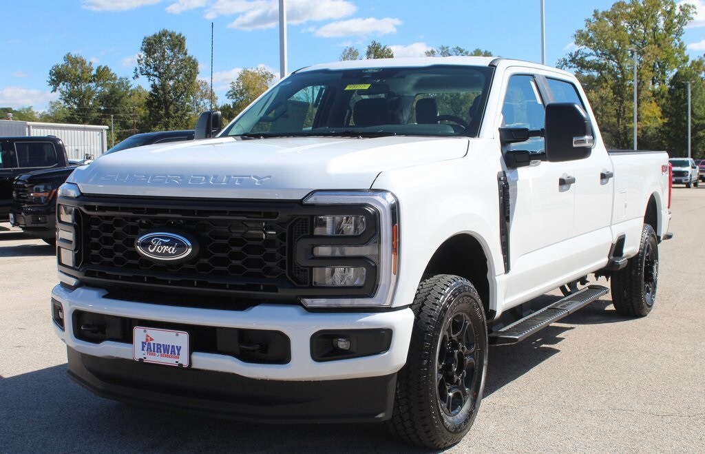 New 2026 Ford Super Duty F-350 XL TRUCK