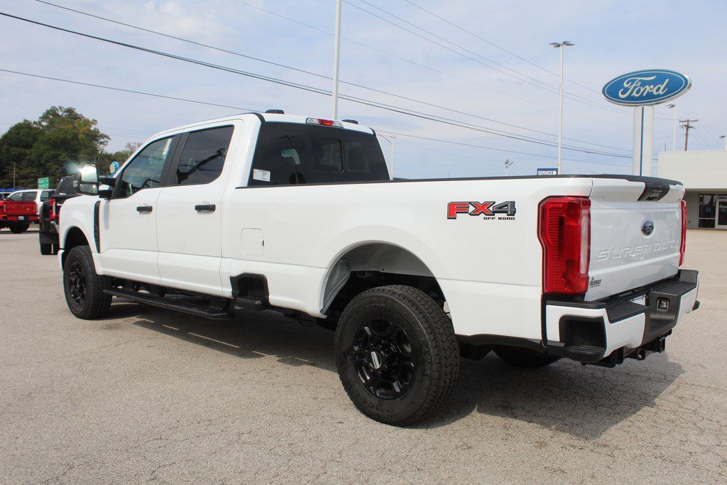 2026 Ford F-250 Super Duty XL - Photo 9