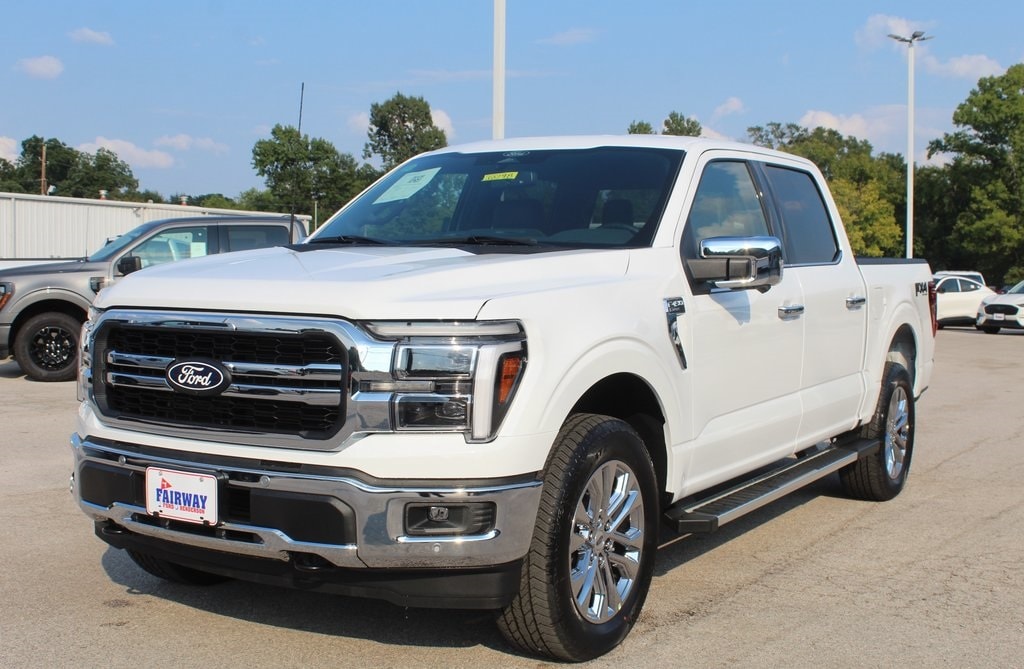 New 2025 Ford F-150 Lariat TRUCK