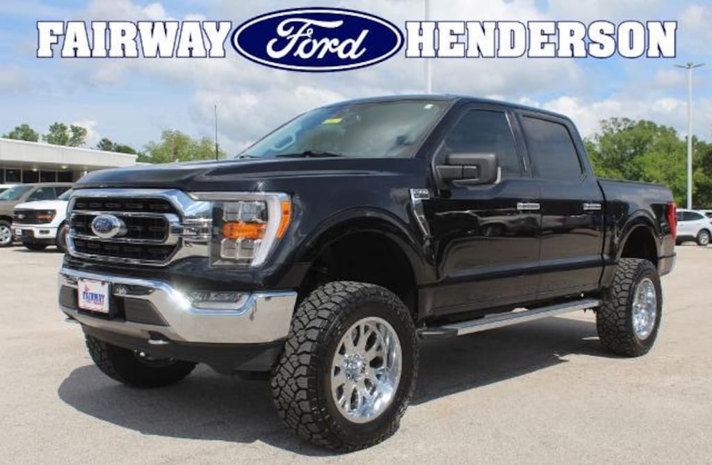 Used 2021 Ford F-150 XLT Crew Cab Truck