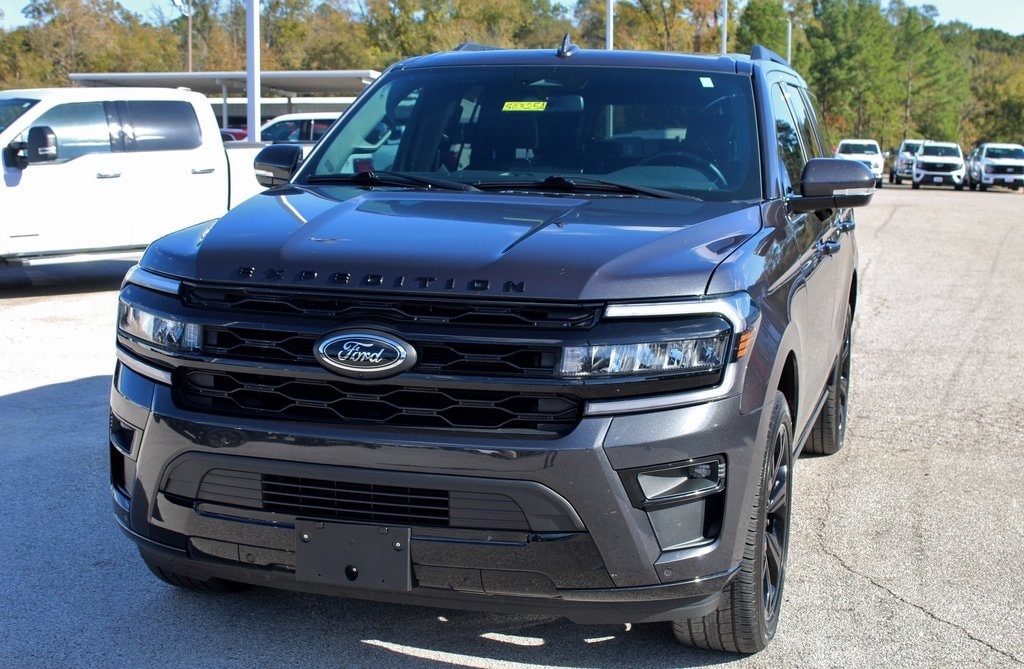 Used 2023 Ford Expedition Limited SUV
