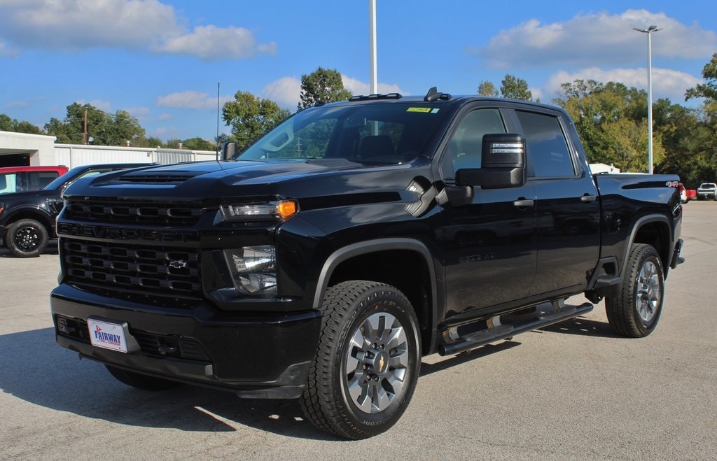 Used 2021 Chevrolet Silverado 2500HD Custom Crew Cab Short Bed Truck