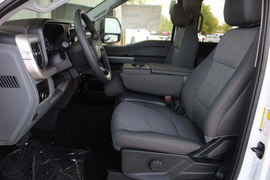 2026 Ford F-250 Super Duty XL - Photo 34