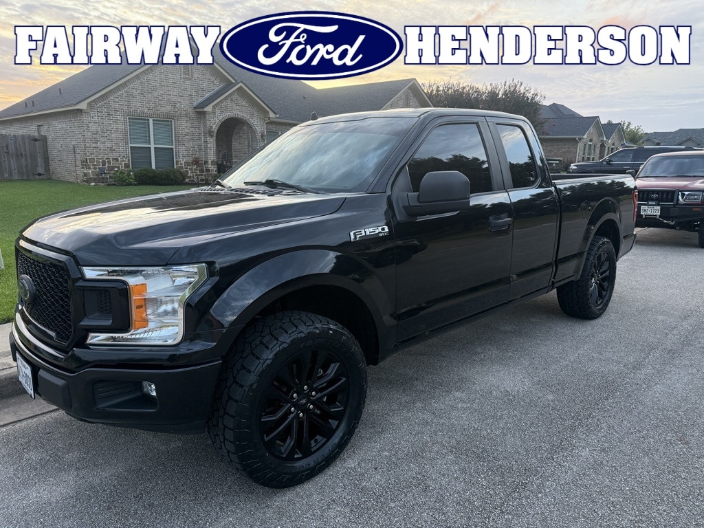 2020 Ford F-150 XL's photo