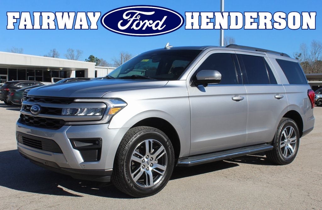 2022 Ford Expedition XLT's photo