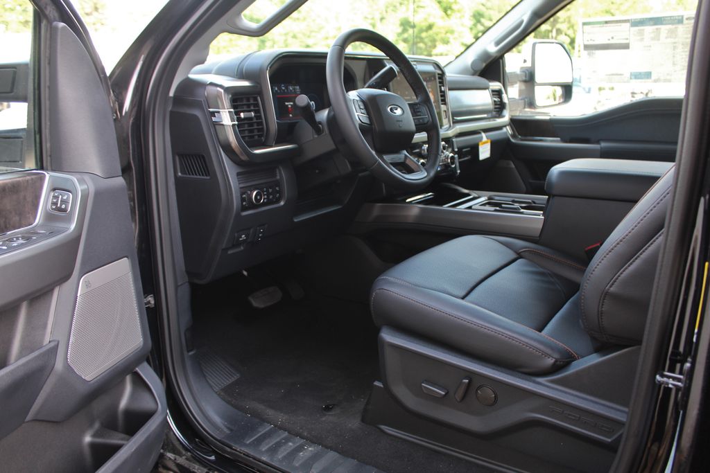 2026 Ford F-250 Super Duty Lariat - Photo 18