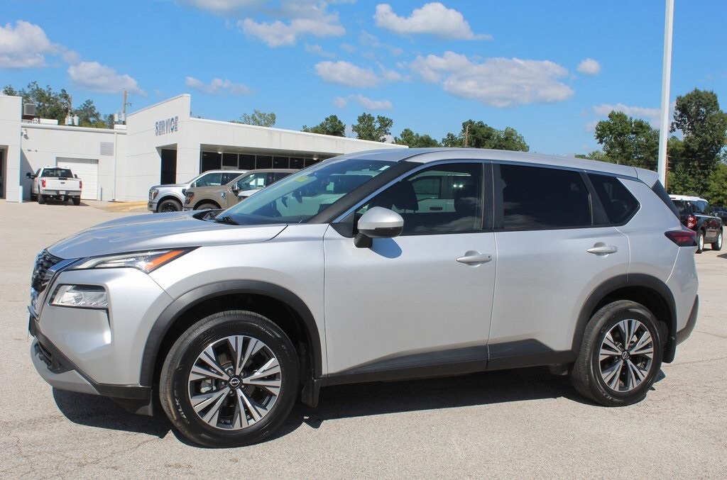 Used 2022 Nissan Rogue SV SUV
