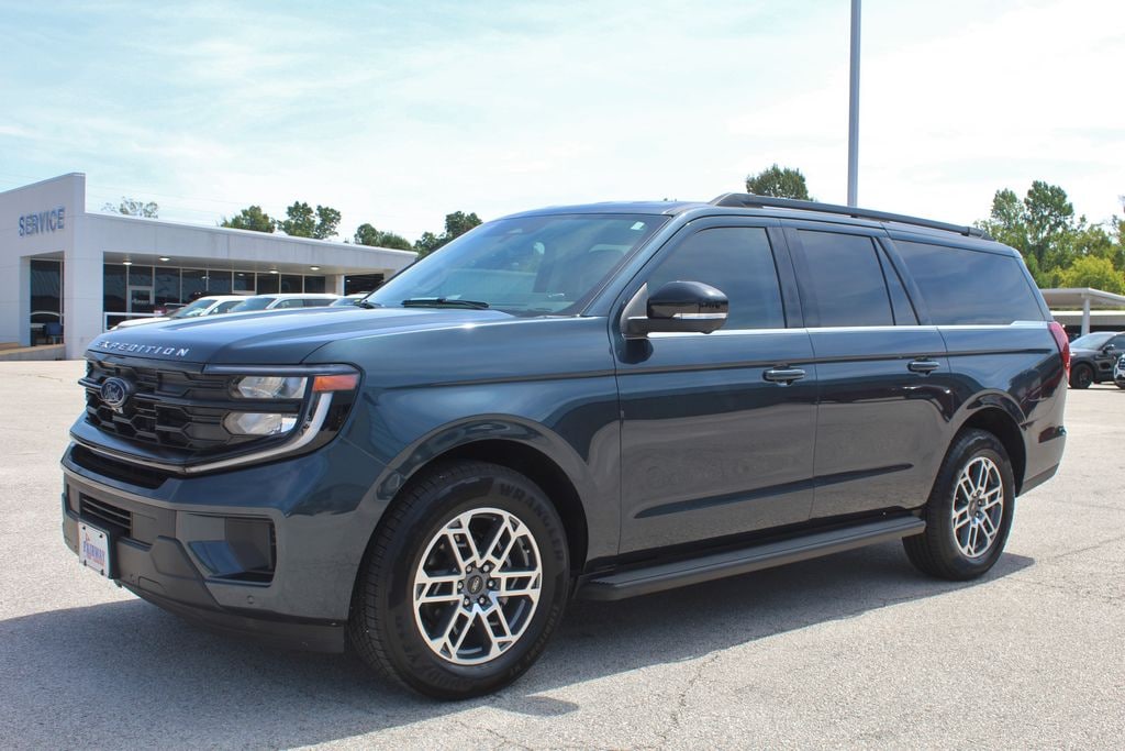 New 2026 Ford Expedition MAX Active SUV