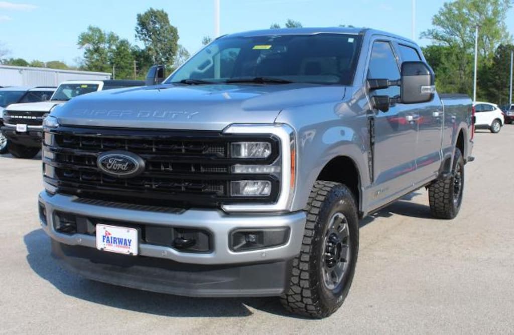 Used 2023 Ford F-250 Lariat Crew Cab Truck