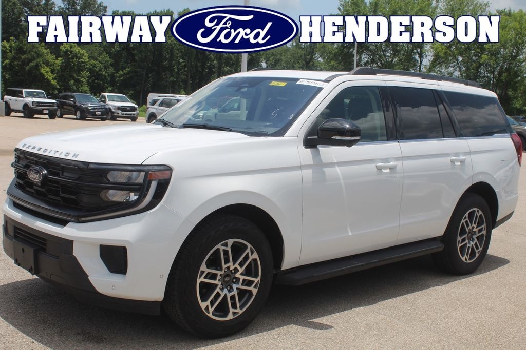 Used 2025 Ford Expedition Active SUV