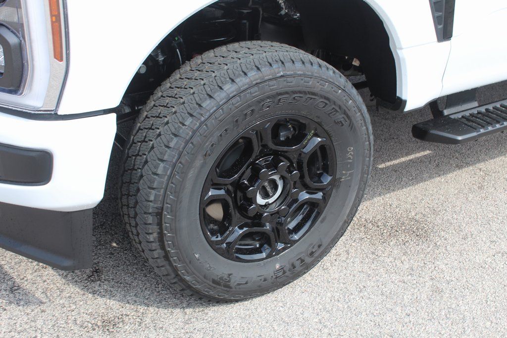 2026 Ford F-250 Super Duty XL - Photo 6
