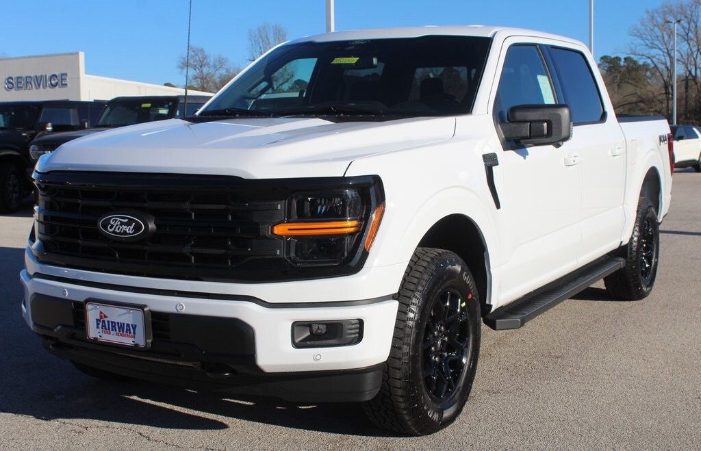 New 2025 Ford F-150 XLT TRUCK