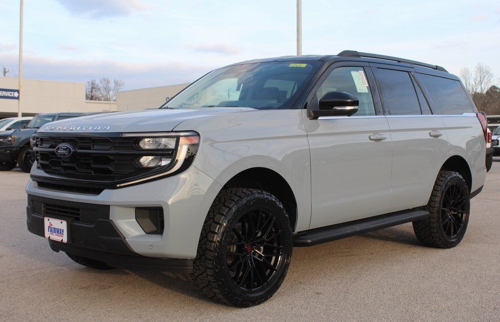 New 2026 Ford Expedition Active SUV