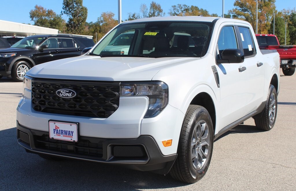 New 2025 Ford Maverick XLT TRUCK