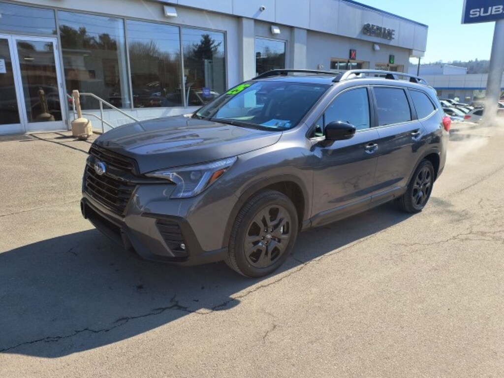 Used 2025 Subaru Ascent Onyx Edition 7-Passenger SUV