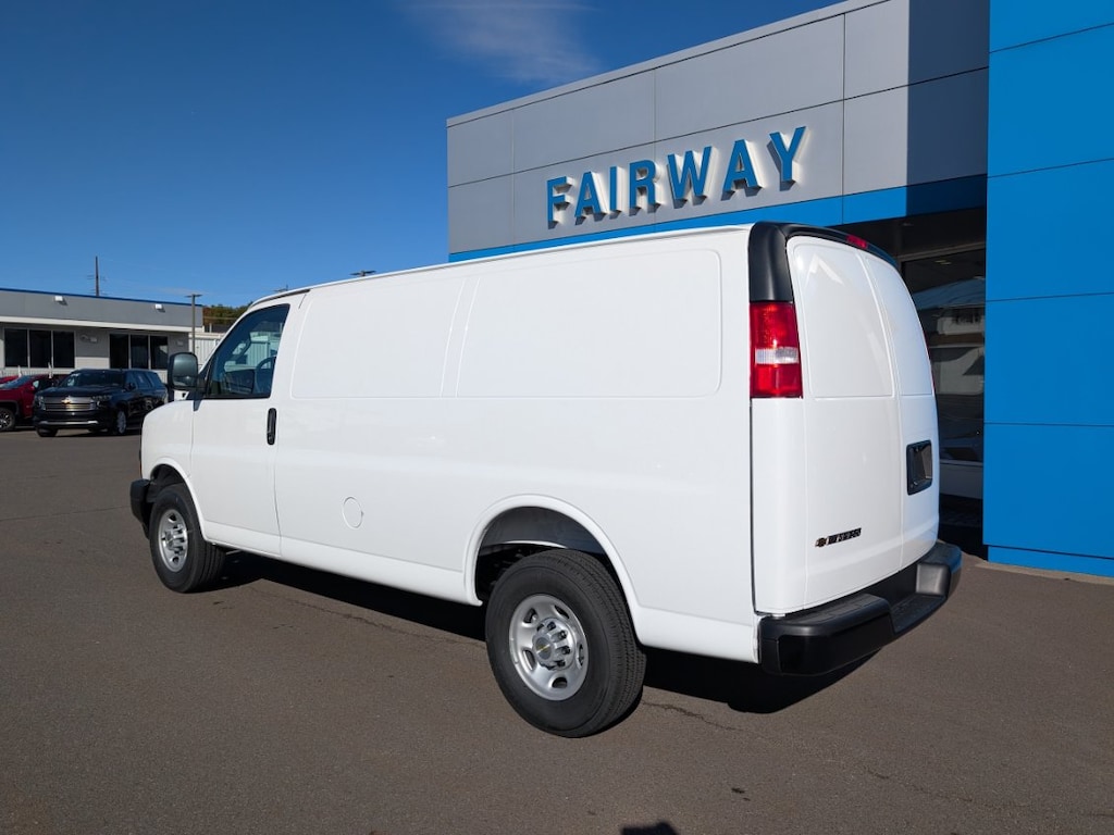New 2025 Chevrolet Express Cargo 3500 WT Van